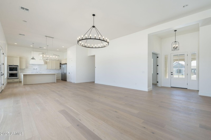 17-web-or-mls-77th-9