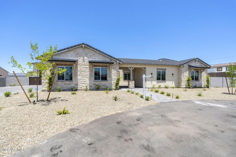 12-web-or-mls-77th-4