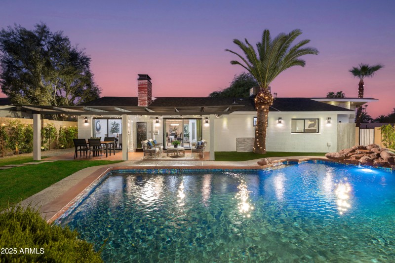 BACKYARD OASIS