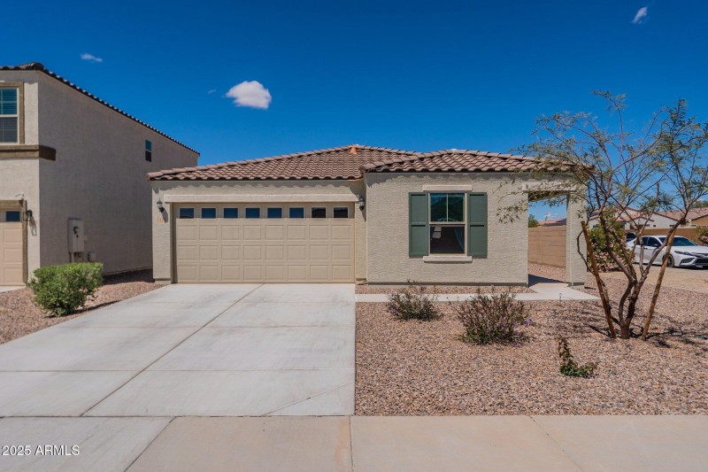 1414 W Pinkley Way