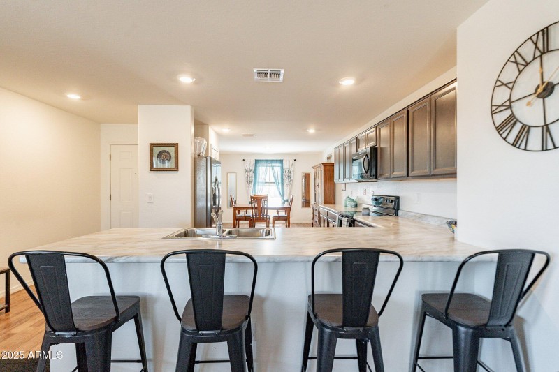 Breakfast Bar