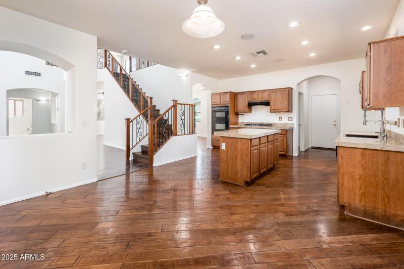 16218 W Gibson St - MLS-16