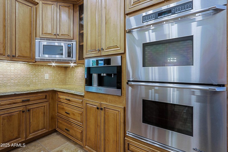 Kitchen 14 (1)