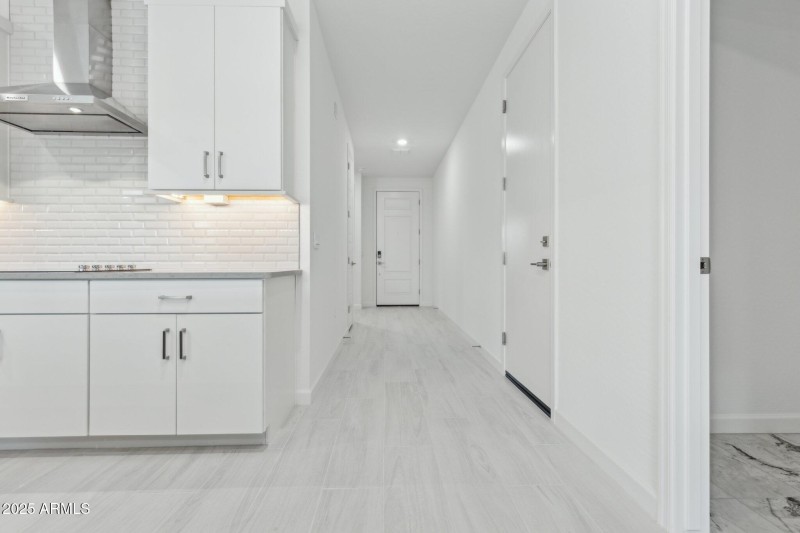 Entry to Kitchen