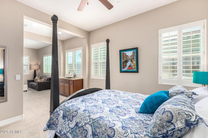 0018- 18 - Santa Cruz