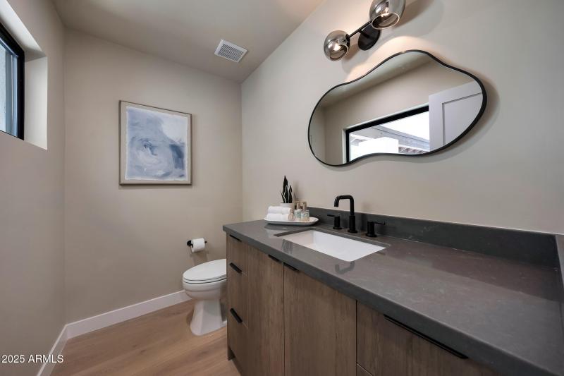 Powder room
