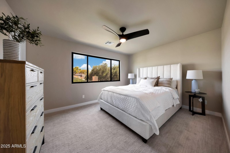 Guest bedroom 1