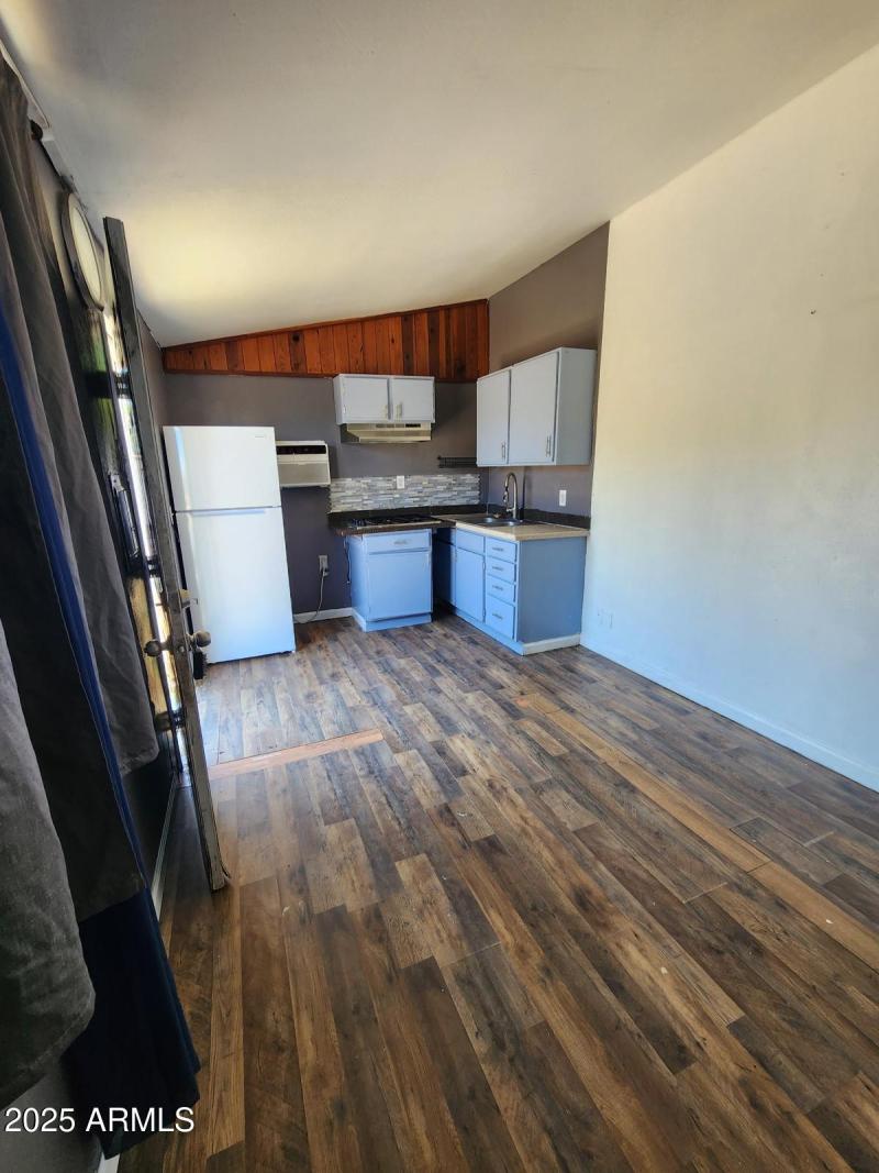 60b73506-ebcc-4e92-b17e-41e3cf9b5454