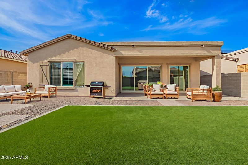 32-Rancho - Outdoor - Standard - 2