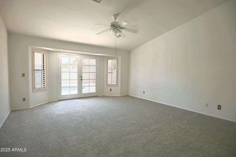 1B997616-80CE-458A-B970-28A992ED89F6_1_2