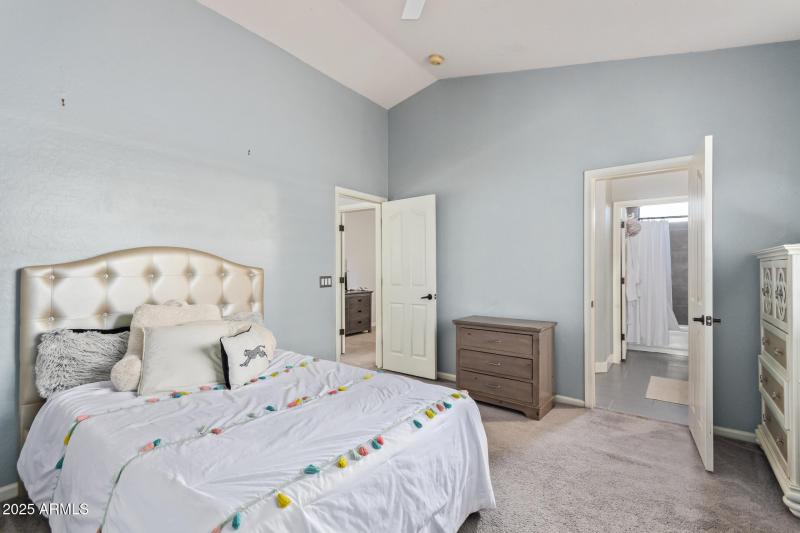 27 - 46th Bedroom 2 B