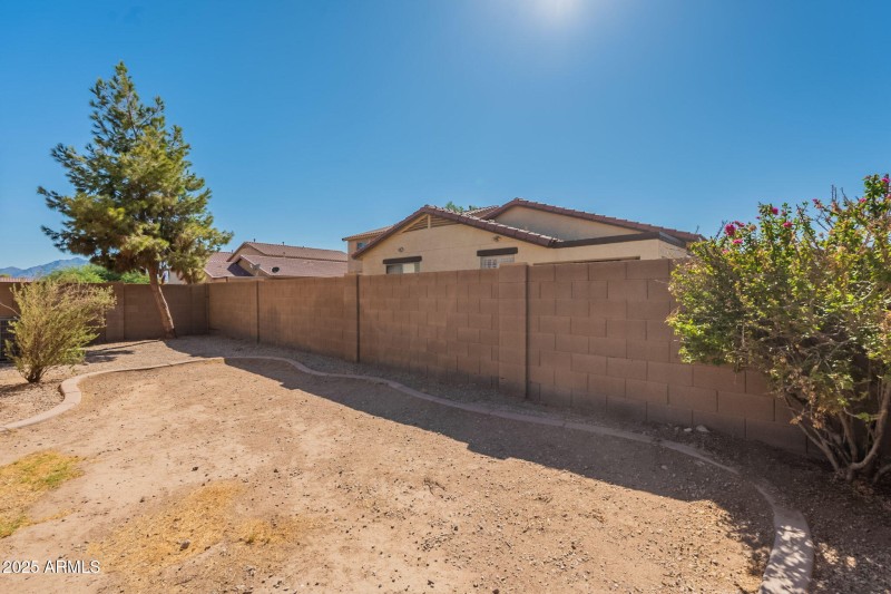 38-web-or-mls-Laveen-38
