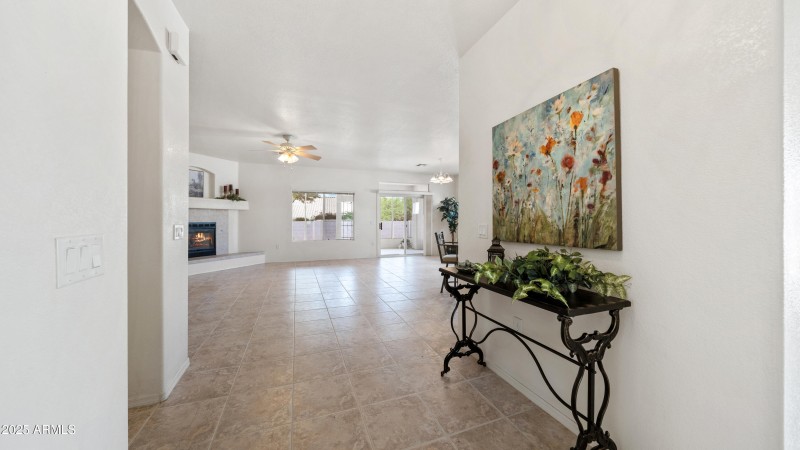 Interior - 2389 Locksley Dr-2