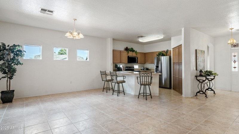 Interior - 2389 Locksley Dr-4