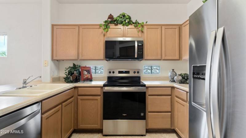 Interior - 2389 Locksley Dr-7