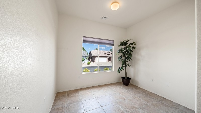 Interior - 2389 Locksley Dr-20