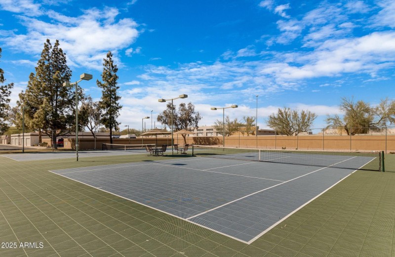 Community Tennis & Pickle Ball Courts