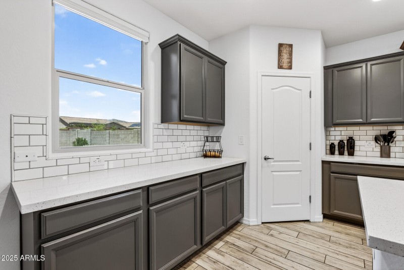 Quartz Counters & Soft-close Cabinetry