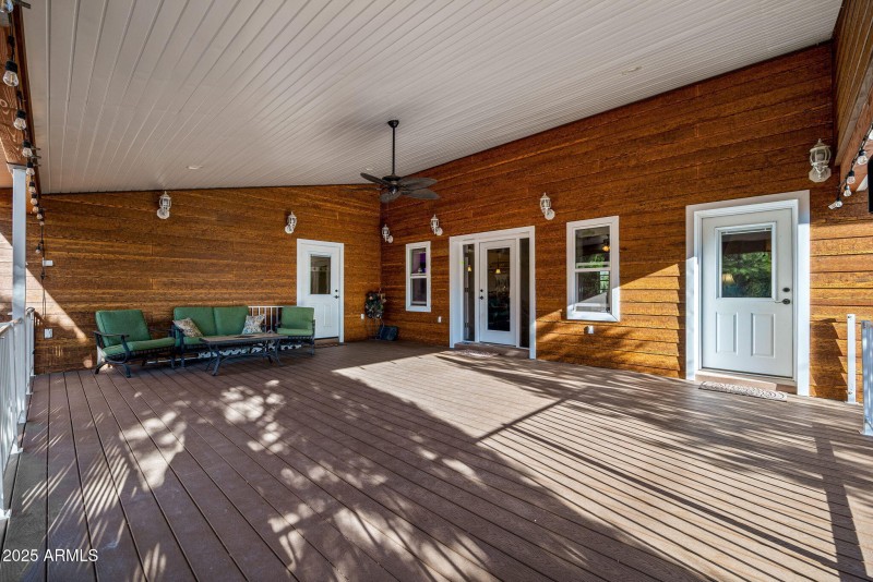 Pack Porch