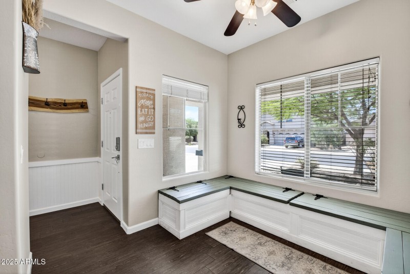 Breakfast Nook