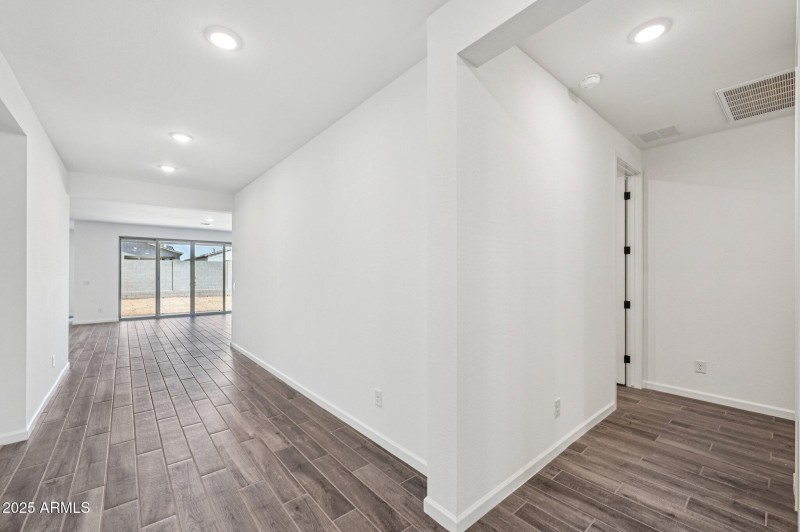 20-web-or-mls-W Cheryl Dr-S1107-020