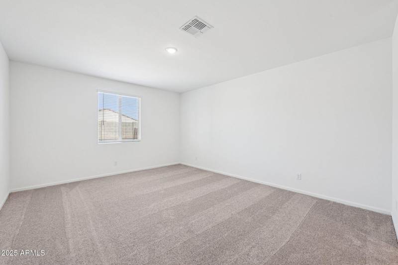 28-web-or-mls-W Cheryl Dr-S1107-028