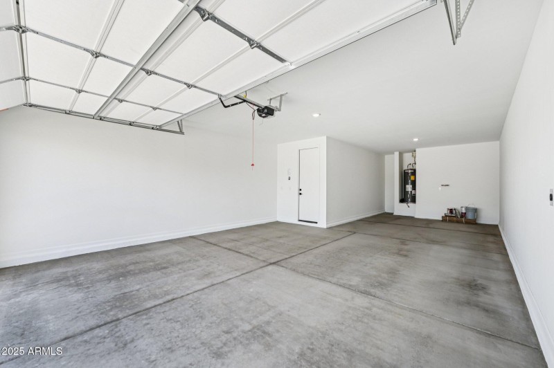 32-web-or-mls-W Cheryl Dr-S1107-032
