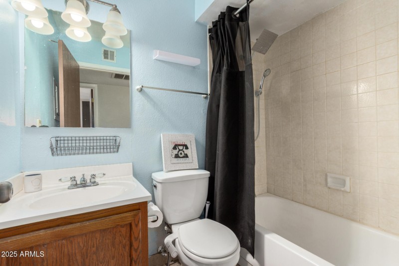 Secondary Bath