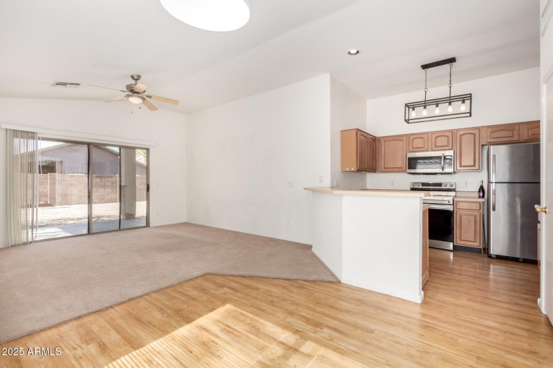 Open Kitchen