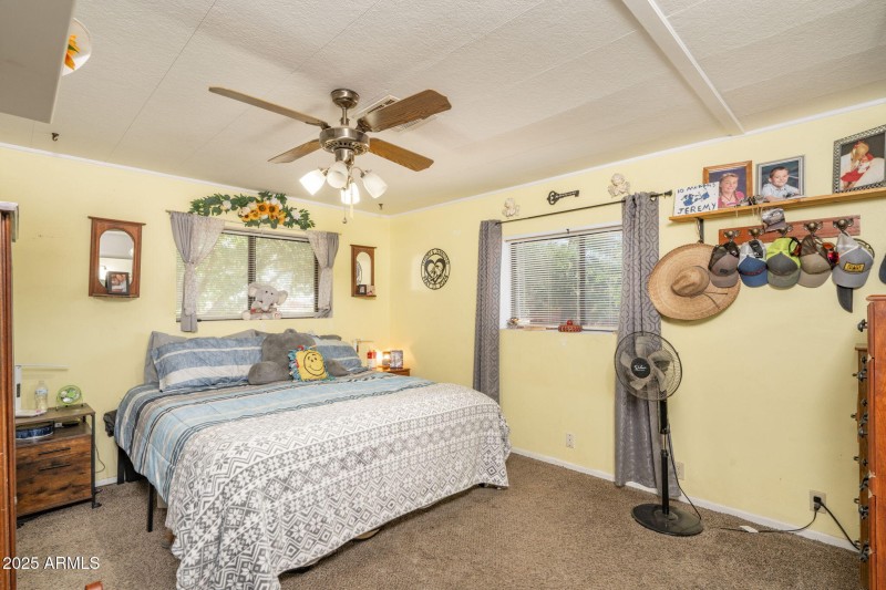 12-web-or-mls-2049-n-maricopa-st
