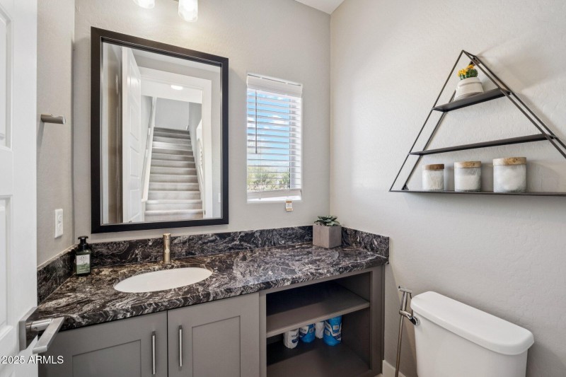 Cozy half bath
