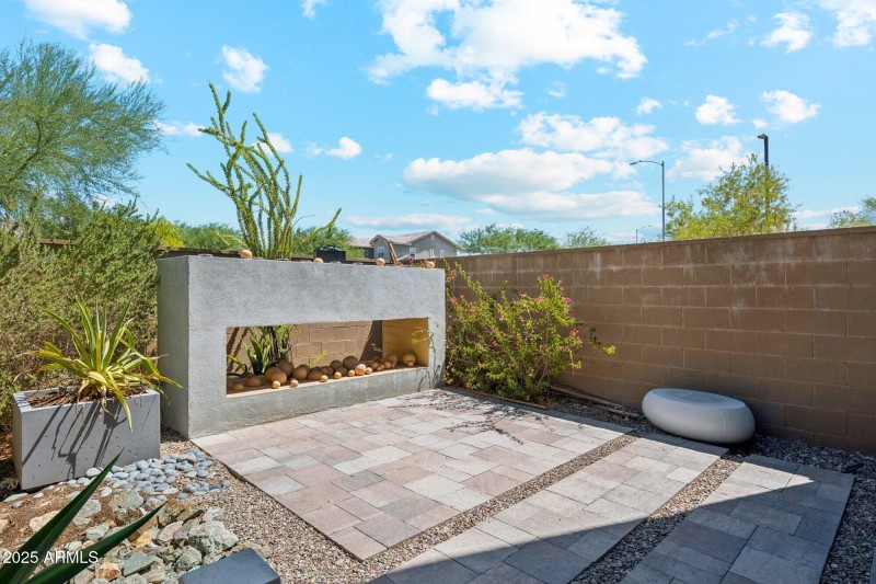 Plumbed for outdoor fireplace
