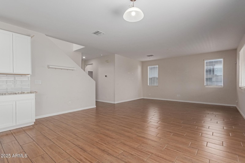 Eat In Dining Area
