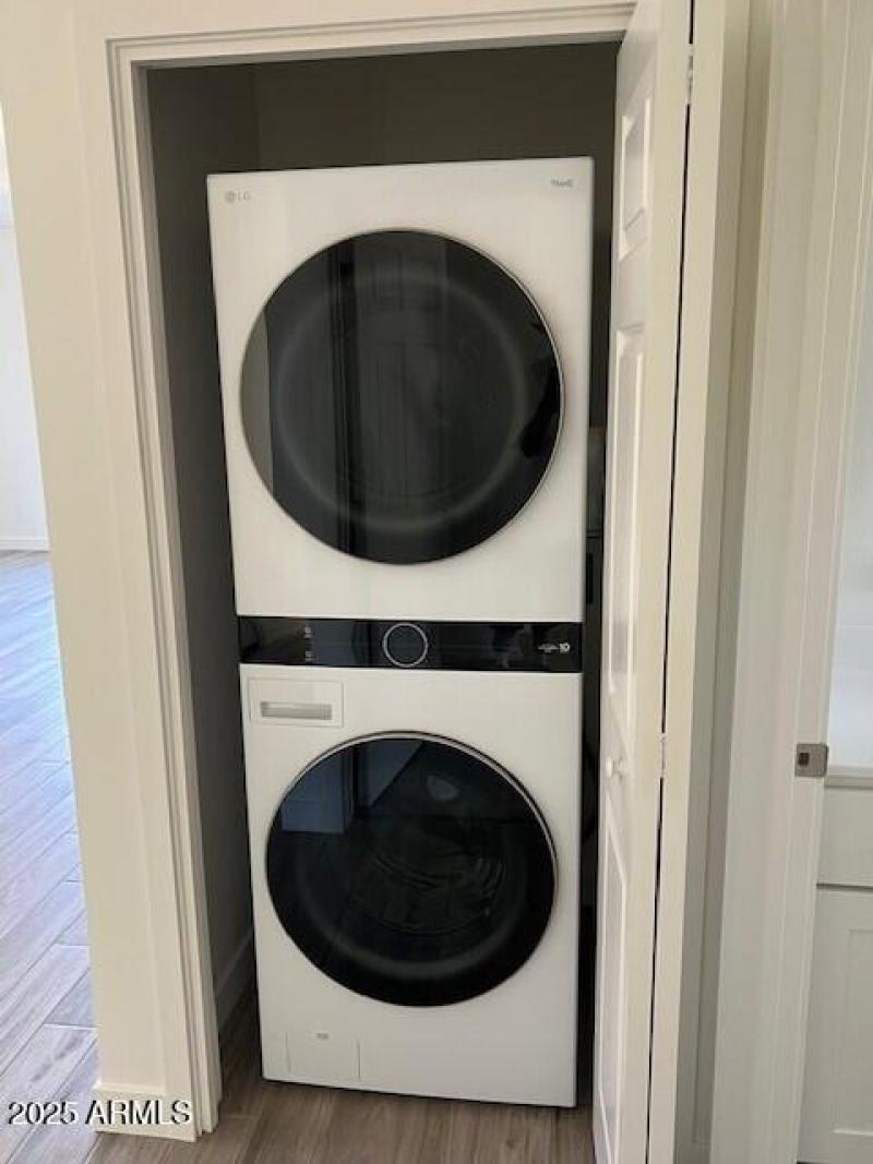 Stack Washer/Dryer
