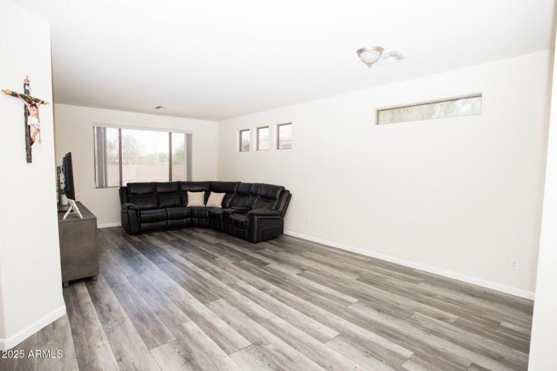 Livingroom-1