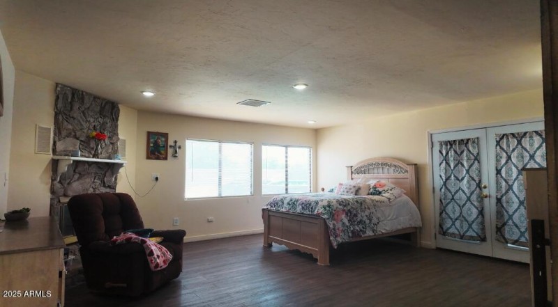 2nd Primary Room