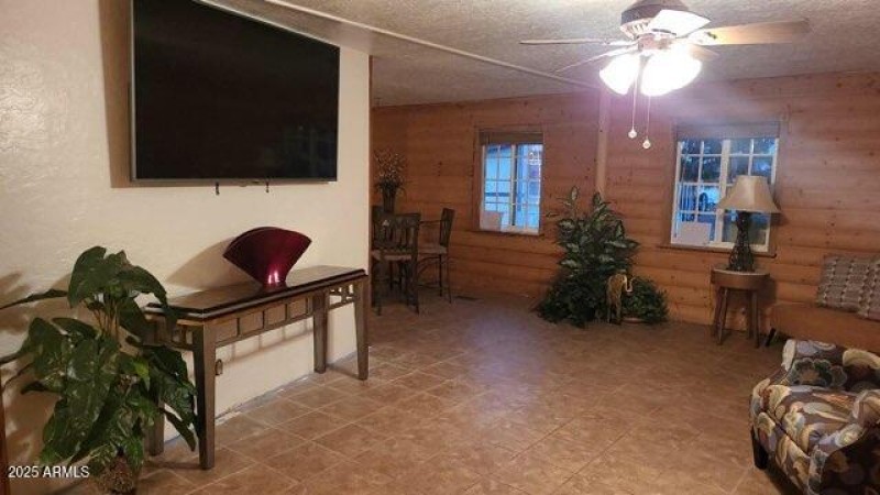 Living room 2