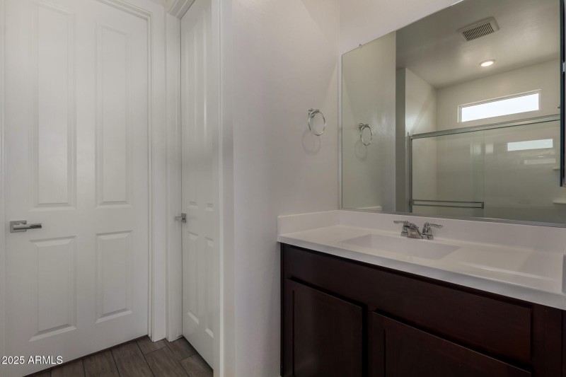 2nd Master Bathroom
