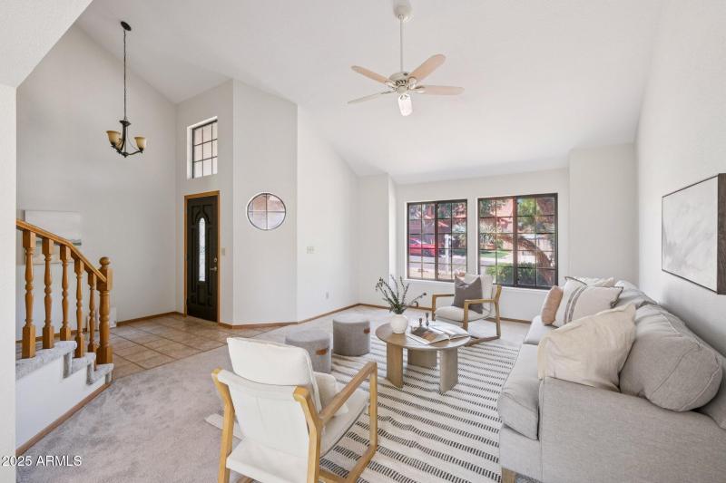 1-web-or-mls-E Sheena Dr-S1307-001