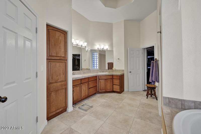 3K6A9817_8_9 (1) - Copy - Copy - Copy -