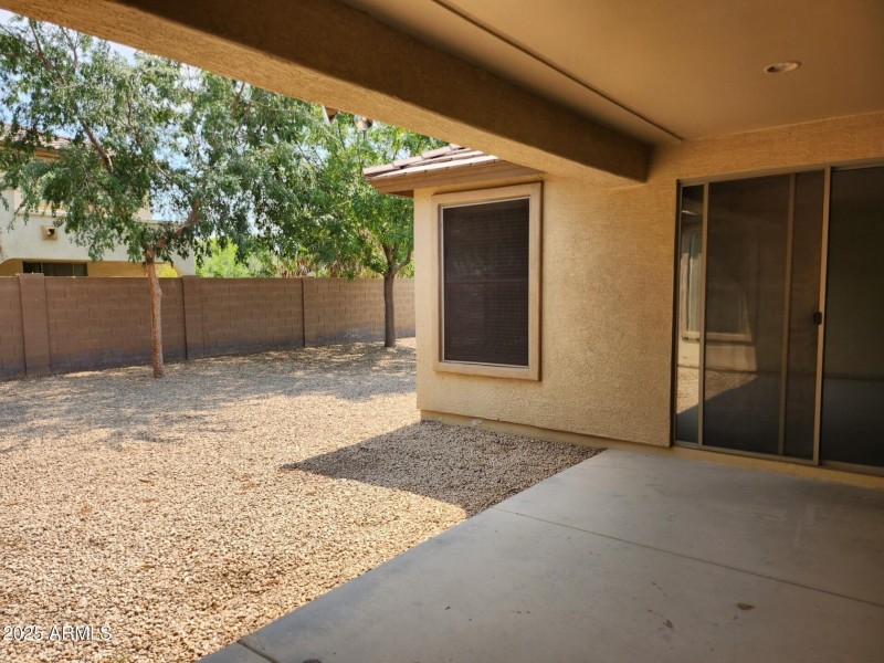 thumbnail_pic back patio W