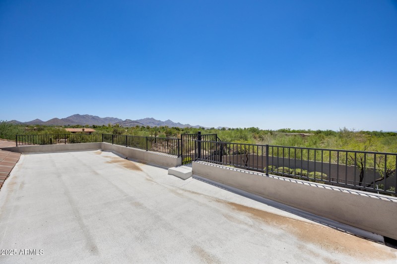 Rooftop Balcony