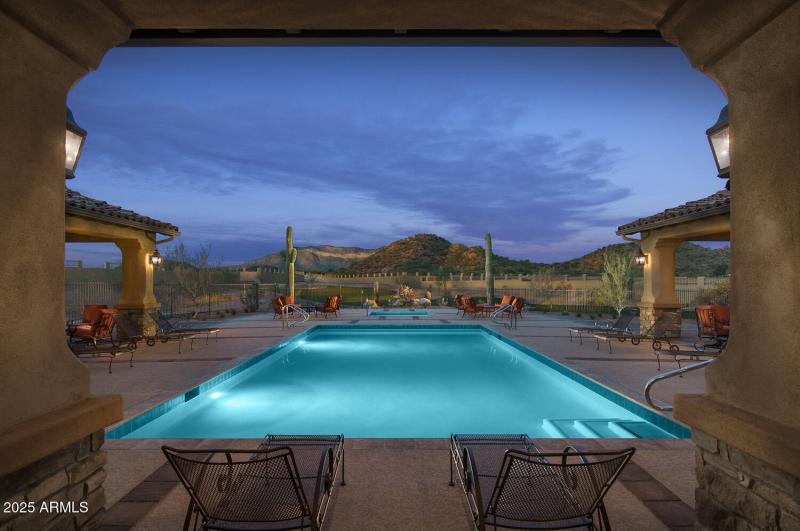 mb_11_Pool