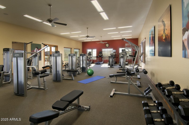 mb_26_Fitness_Center