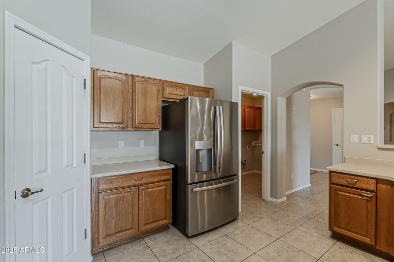 11-web-or-mls-Golden Ct-11