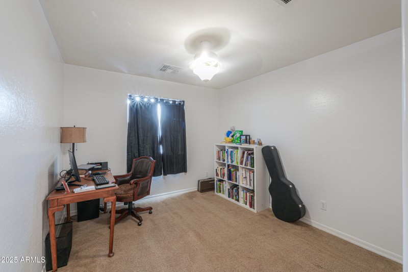 Bedroom 5 of 6