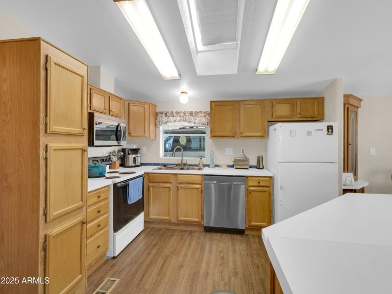 15-3700 S Ironwood Drive 66-15