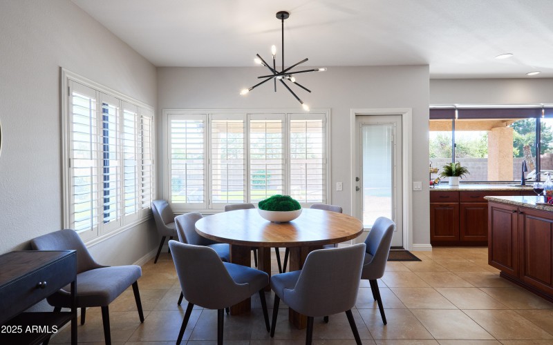 PropertyImageCo_5921ESandraTerrace_WEB-4