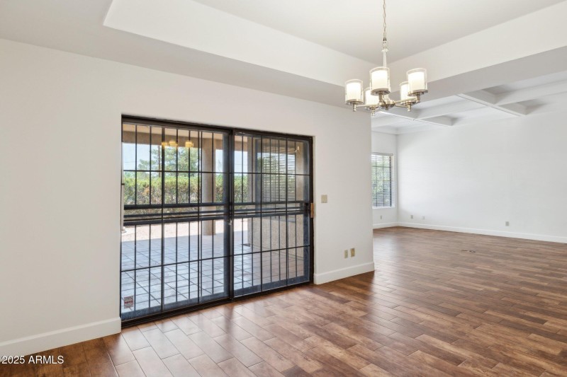13-web-or-mls-8100-e-camelback-rd-unit-6