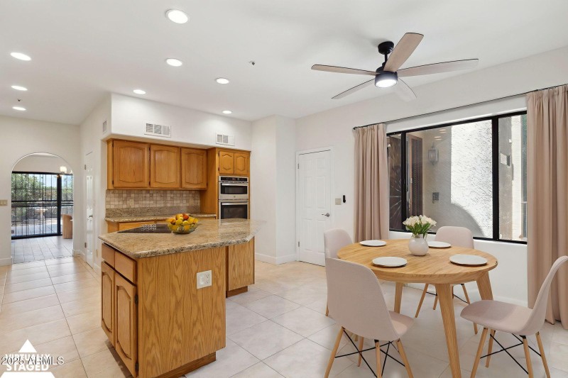 17-web-or-mls-8100-e-camelback-rd-unit-6